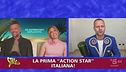 Missione Hollywood: Trombetta incontra Jennifer Lopez