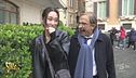 La Russa l'orientale, tra lo yoga e le turiste asiatiche