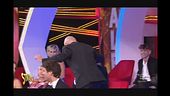 «Mi ammazzo!», Signorini rischia di cadere in"diretta