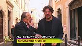 Il Vespone e quell'alleanza letale tra PD e CinqueStelle