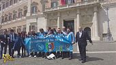 Club Napoli Parlamento, l'incursione del Vespone