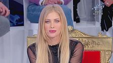 Nicole: le prime parole