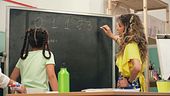 Una nuova lezione per Maria Monsè