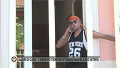 Ladri di case, l'abusivo tiene in ostaggio un palazzo intero