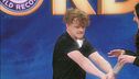 Corey Bennet: schiacciare le lattine con le spalle