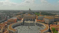 Piazza San Pietro e la Basilica di San Pietro