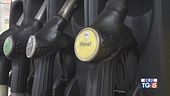 Bollette e carburanti Rincari contestati