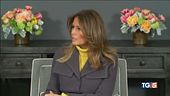 Dov'è Melania? Donald  tace