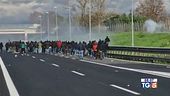 Follia ultras sull'autostrada
