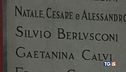 Berlusconi al Famedio tra Manzoni e Cavour