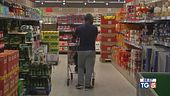Frenano le bollette, spesa sempre più cara