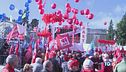 Protesta in piazza, male lo sciopero