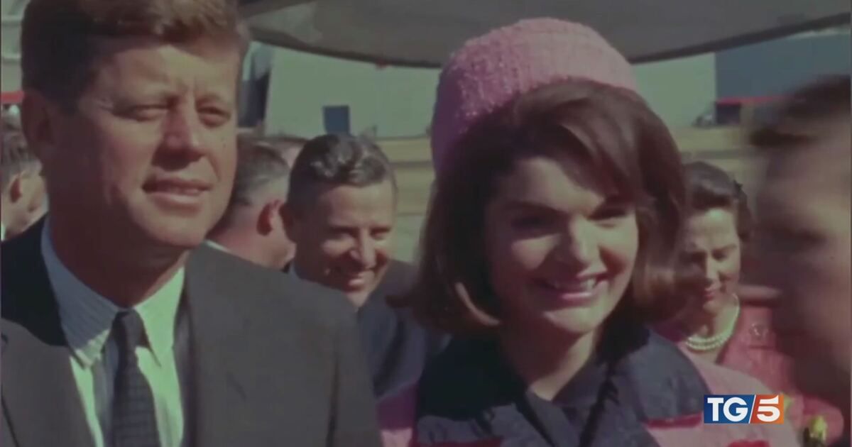 TG5: 60 anni dopo la morte di Jfk resta un mistero Video | Mediaset ...