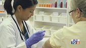 Covid, risalgono i casi Invito a vaccinarsi