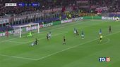 Napoli-Milan, la notte Champions su Canale 5