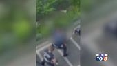 Lite trans e vigili fermata a manganellate
