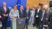 Il parlamento europeo rende omaggio a Silvio Berlusconi