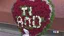 Lacrime, fiori, abbracci: "Siamo tutti sconfitti"