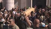 Il popolo di Michela Murgia oggi a Roma per l'ultimo saluto