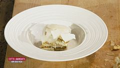 Zuppa di cipolle cacio e pepe e Variazione di focaccia barese