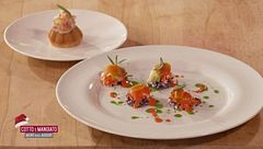 Tartellette  salate ed Astice blu