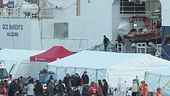 La Spezia, sbarcano 237 migranti