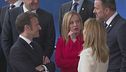 Meloni con Kiev, gelo con Macron
