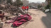 Terremoto, morti i sei italiani