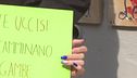 La scuola vieta le unghie finte