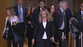 Meloni tira dritto sui migranti
