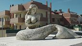La sirena "maggiorata" di Monopoli