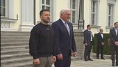 Zelensky in tour per le armi