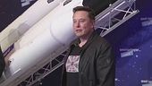 Musk e Zuckerberg, duello in Italia