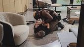 Bangkok, studente spara e uccide