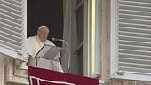 Papa Francesco: "Il Natale non è consumismo"