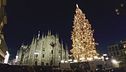 Tra luci e cibo la magia del Natale