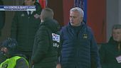 Mou contro il quarto uomo