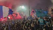 Napoli è già in festa