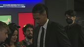 Smalling ancora the wall