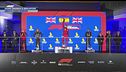 Sainz trionfa a Singapore
