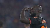 L'accoglienza per Lukaku: 30mila fischietti a San Siro