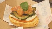 Il panino con il pesce di Polignano a Mare