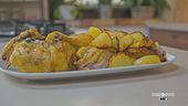 Si celebra il pollo arrosto day