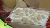 La produzione della mozzarella