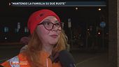 Lucia: "Mantengo la famiglia su due ruote"