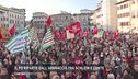 Il PD riparte dall'abbraccio tra Schlein e Conte