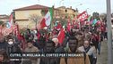 Cutro, in migliaia in corteo per i migranti