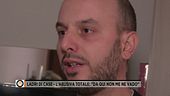Ladri di case - l'abusiva totale: "Da qui non me ne vado"