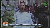 Soldi facili e pistole: il rapper immigrato che "odia" l'Italia