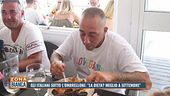 Gli italiani sotto l'ombrellone: "La dieta? Meglio a settembre"